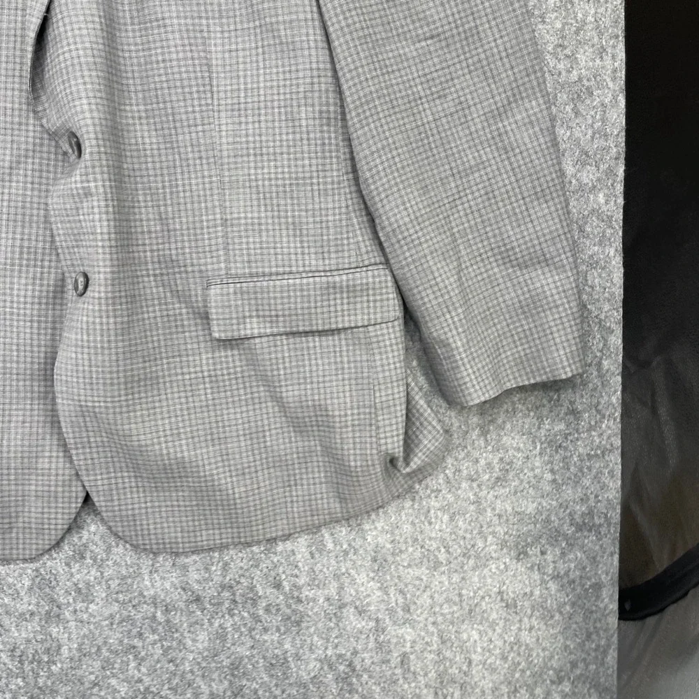 Pronto Uomo Platinum Blazer Mens 52R Grey Plaid Wool Blend 2 Button Sport Coat